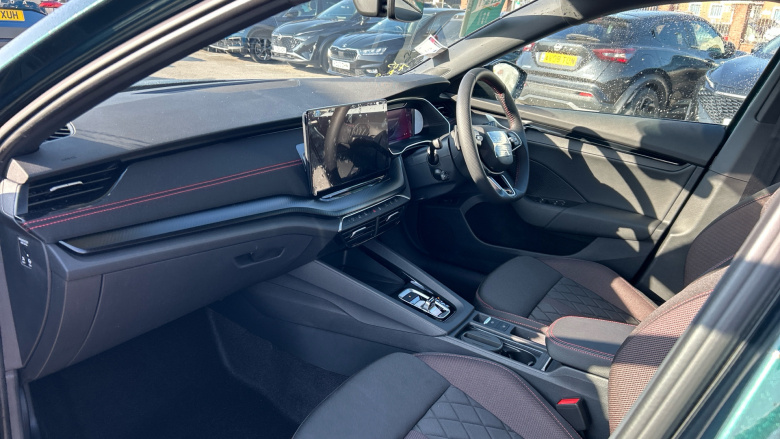 Skoda Octavia 2.0 TSI vRS 5dr DSG Petrol Hatchback